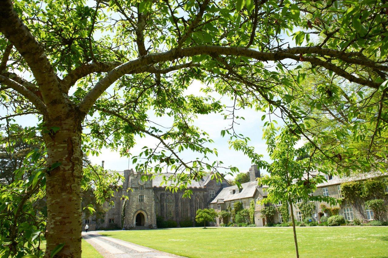 Dartington Hall Totnes Kültér fotó