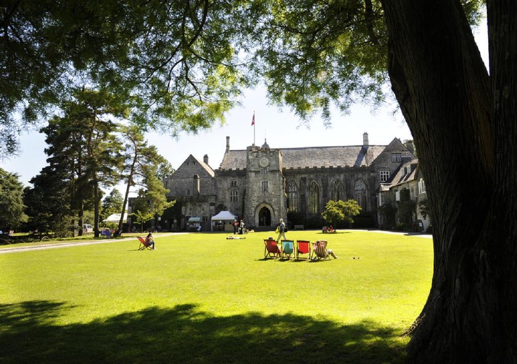 Dartington Hall Totnes Kültér fotó